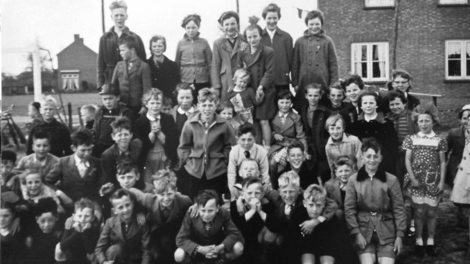 1952-1953 Voetballers Vlastenstraat